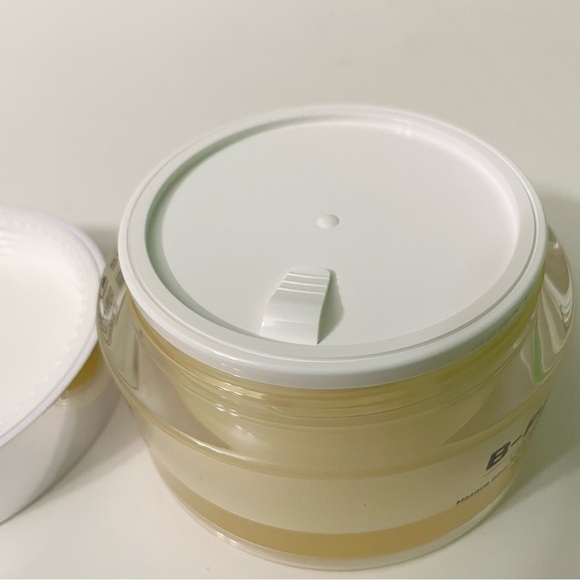 MAELYS B-Perky Lift & Firm Breast Mask 3.38 oz/100 ml - Picture 10 of 12